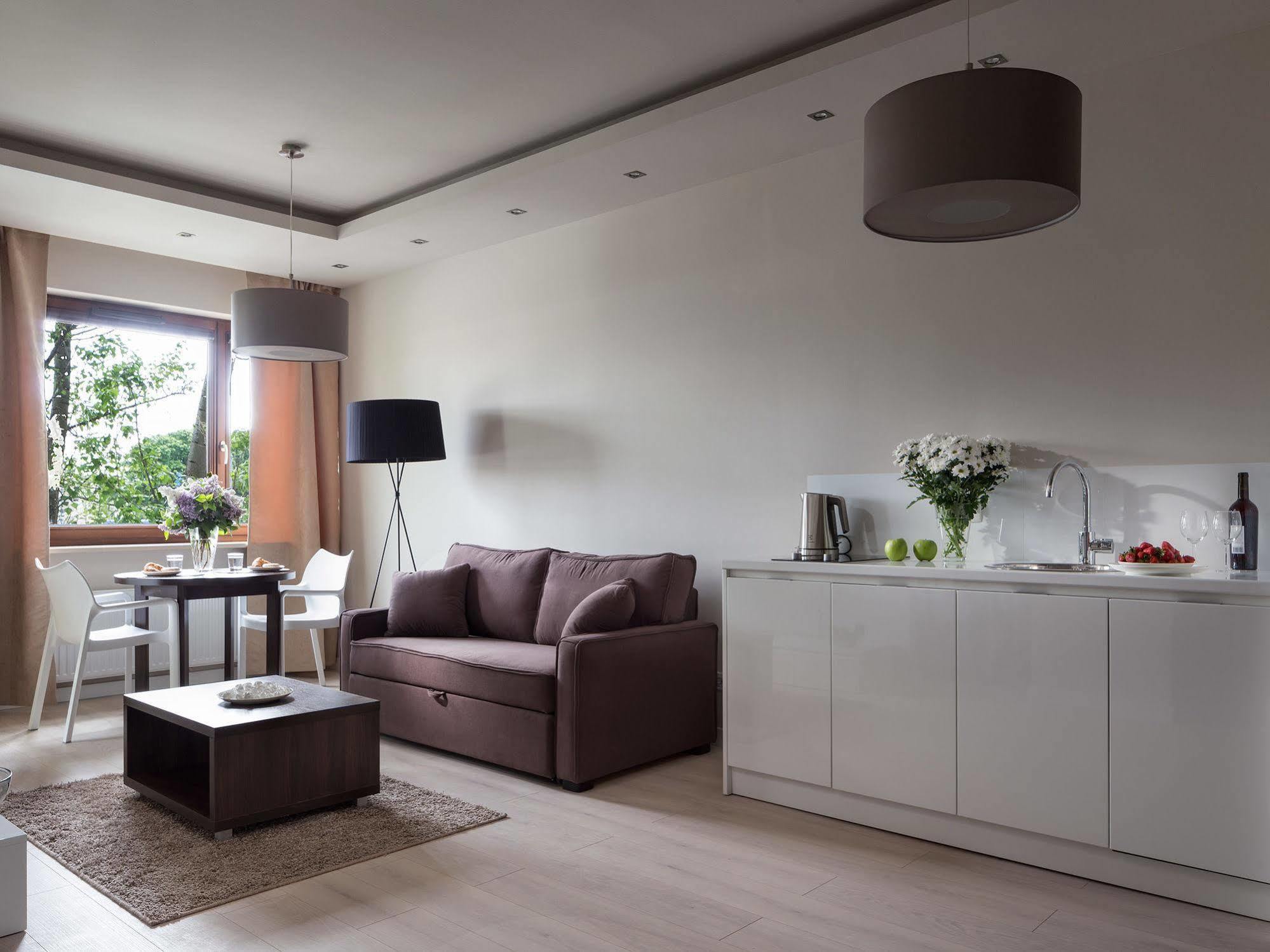Chopin Apartments - Capital วอร์ซอ ภายนอก รูปภาพ